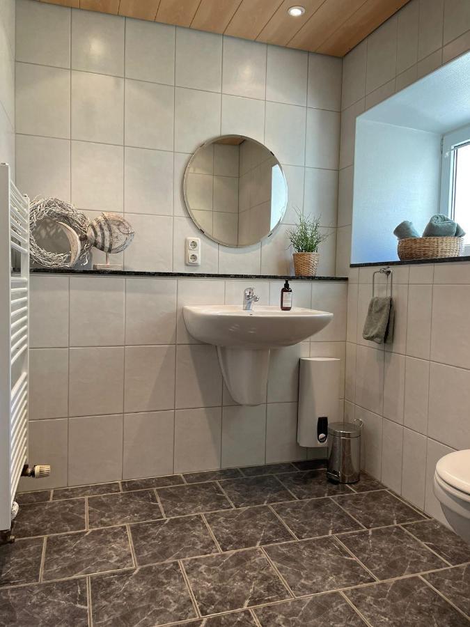 Ferienhaus Janne Моншау Екстериор снимка