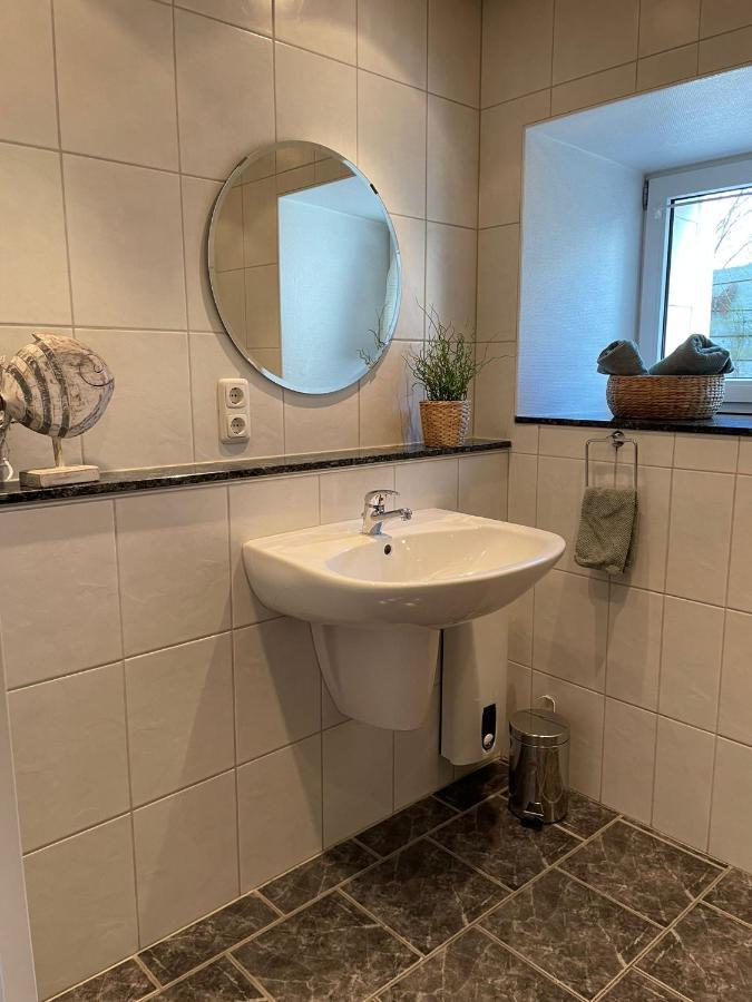Ferienhaus Janne Моншау Екстериор снимка